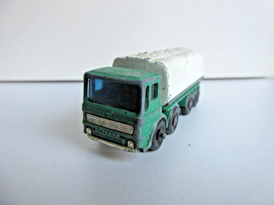 Matchbox Lesney No 32 LEYLAND PETROL TANKER !!!