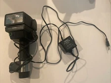 Sunpak Auto 522 Thyristor Handle Mount Flash Untested