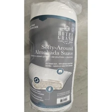 Hotel Grand Feather And Down Pillow Standard/Queen Set Of 2 NWT