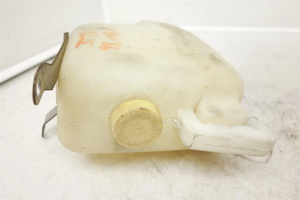 Nissan Máxima 1995-1999 radiador refrigerante botella depósito tanque 21710-31U00 Foto 4 de 4