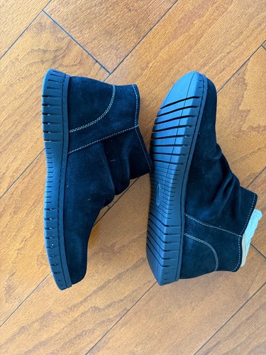 Comfortiva Calla Black Suede Booties Ankle Boots Size 7.5 (Save 59%) - Picture 9 of 12