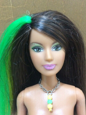 green hair barbie