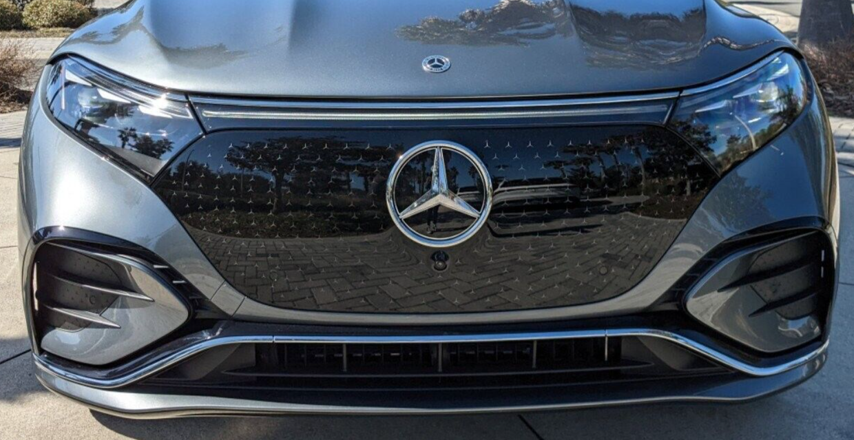 Mercedes-Benz X296 EQS SUV Front Bumper Grille Panel A2968809400 