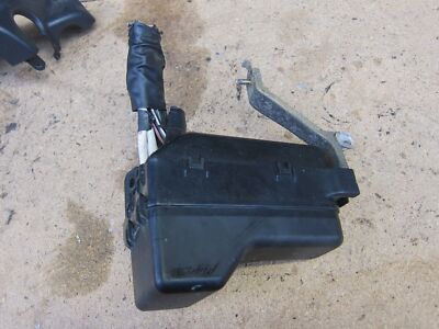 2002 TOYOTA COROLLA FUSE RELAY BOX BOARD
