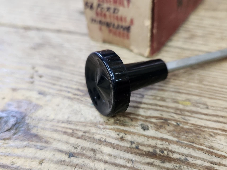 NOS OEM 1956 Ford Mainline Mercury Pass Car Head lamp Light Switch Knob & Shaft - Image 3 of 4