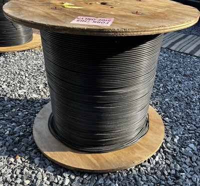 Corning 12 Fiber 50/125 Multimode OM3 Indoor/Outdoor Optic Cable Black 4396 ft