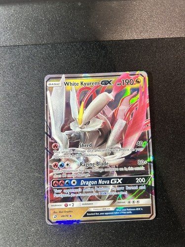 The Pokemon Company White Kyurem GX Ultra Rare Holo 48/70 Dragon Majesty 190HP