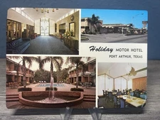 Holiday Motor Hotel - Port Arthur, Texas - Unused - Postcard