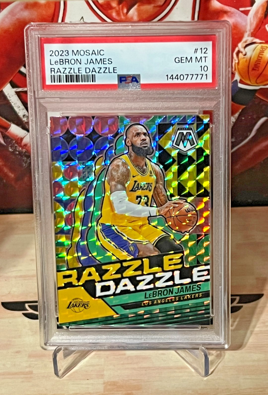2023-24 Panini Mosaic Lebron James #12 Razzle Dazzle Prizm Case Hit SSP PSA 10