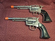 Set of Hubley Ric-O-Shay Sound Toy Cap Guns 1 Hammer Broke 1 Barrel Gets Stuck