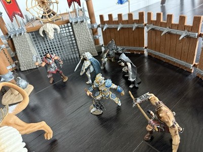 Schleich Eldrador Battle Arena With Dragon Knights