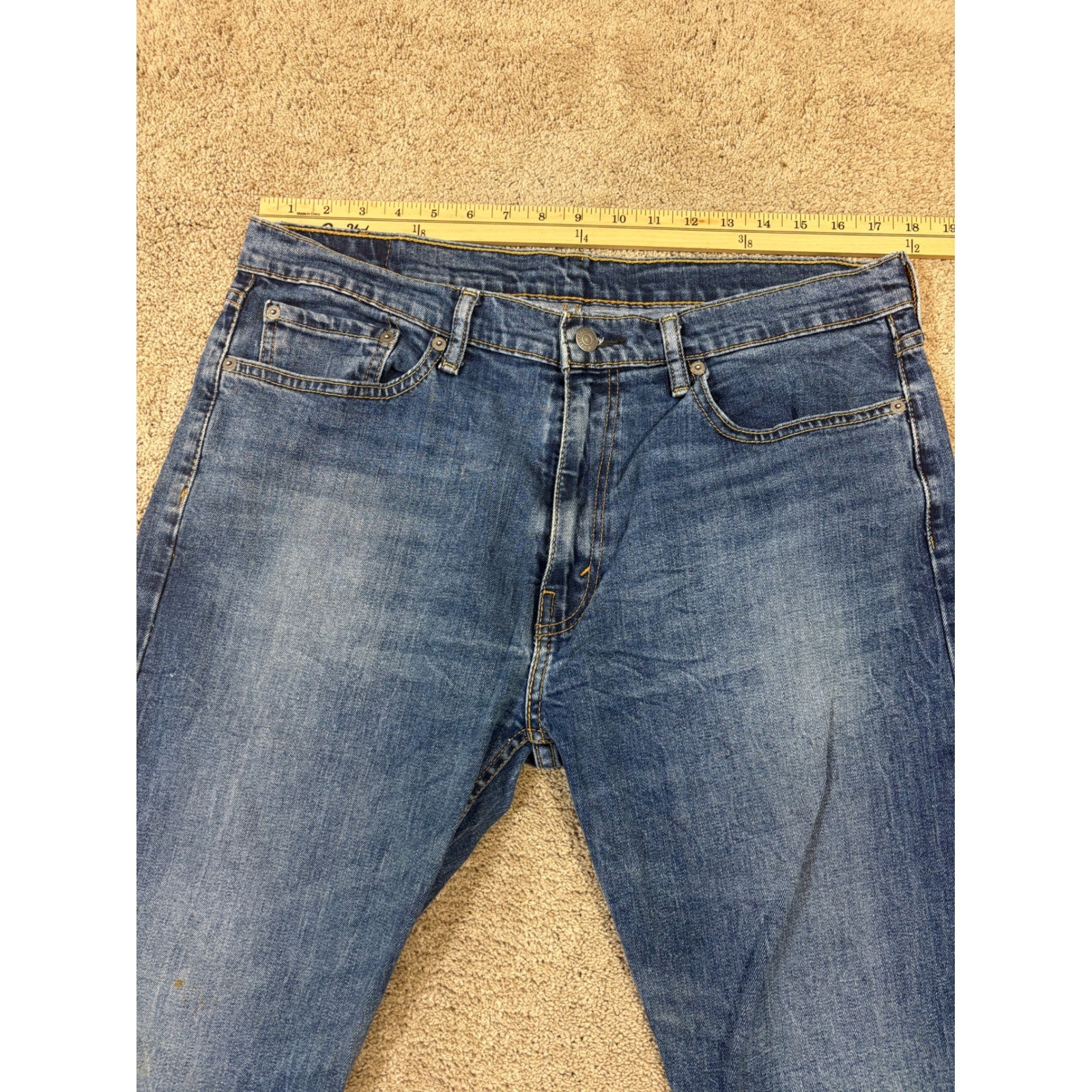 Levi Strauss 502 Regular Fit Blue Wash Denim Jeans Mens Size 36x30 Stained thumbnail 6