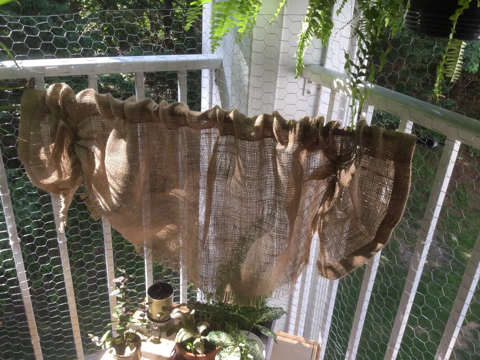 Cenefa/cortina de arpillera natural con flecos rústicos Foto 4 de 4