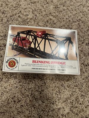 Bachmann Blinking Bridge for HO Scale with Flashing Light - Item 46-1221 Train