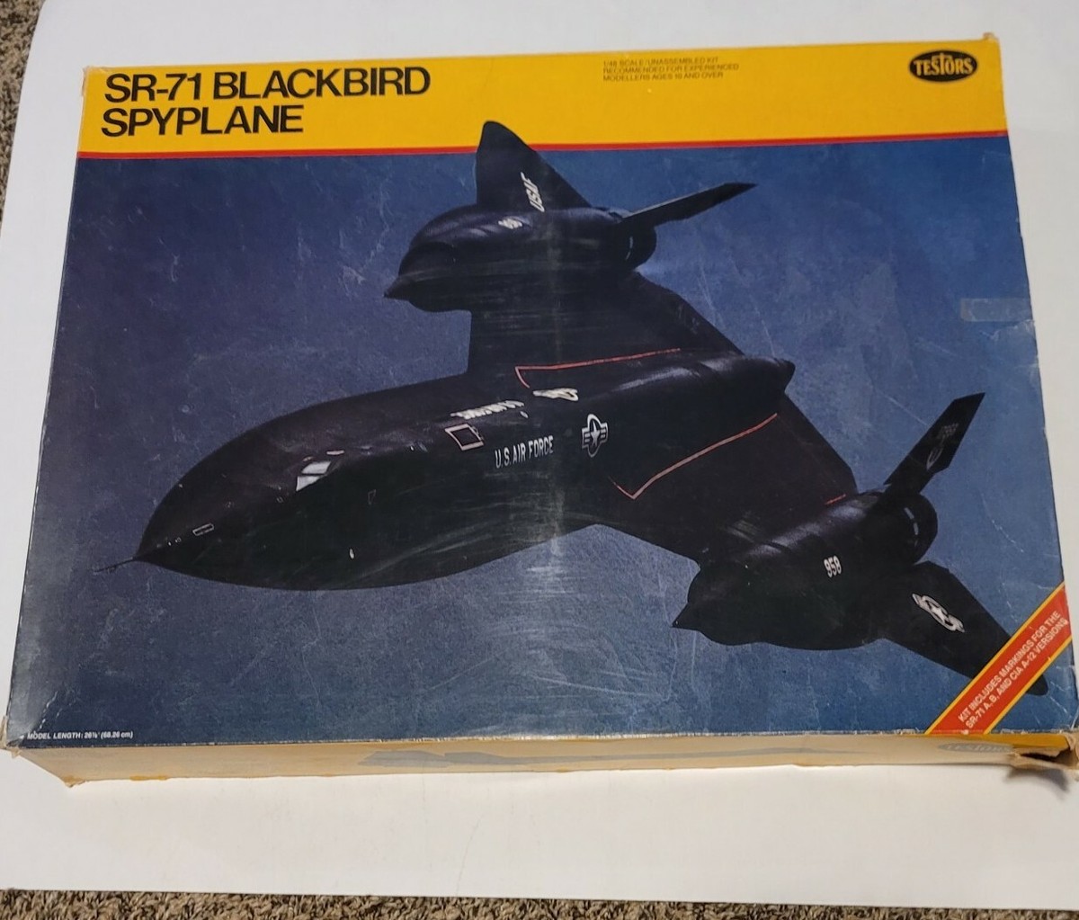 Testors 1/48 SR-71 ブラックバード Amazon.com: SR-71 Blackbird 1-48 by Testors : Arts, Crafts