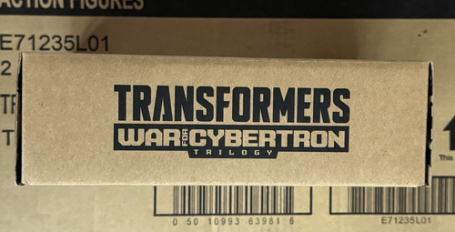 Transformers Generation Selects War for Cybertron Rotorstorm WFC-GS19 - Picture 4 of 7