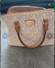 MIchael Kors Crossbody Bag