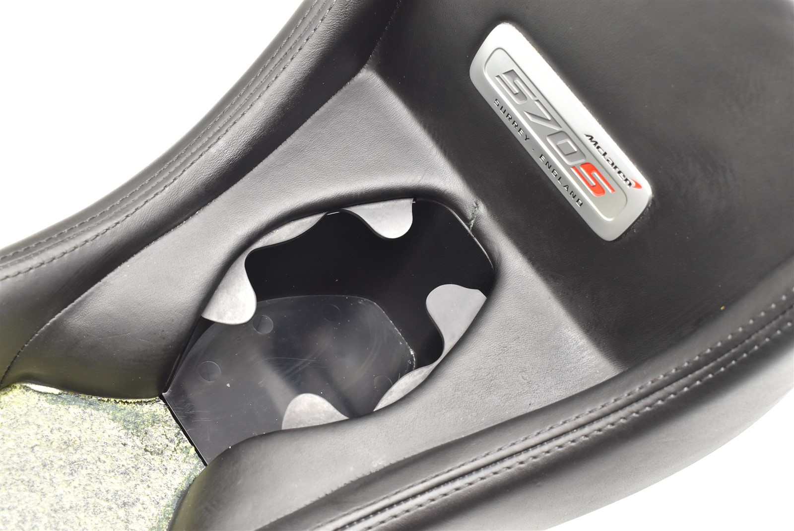 Mclaren 570s Center Console Arm Rest Assembly 