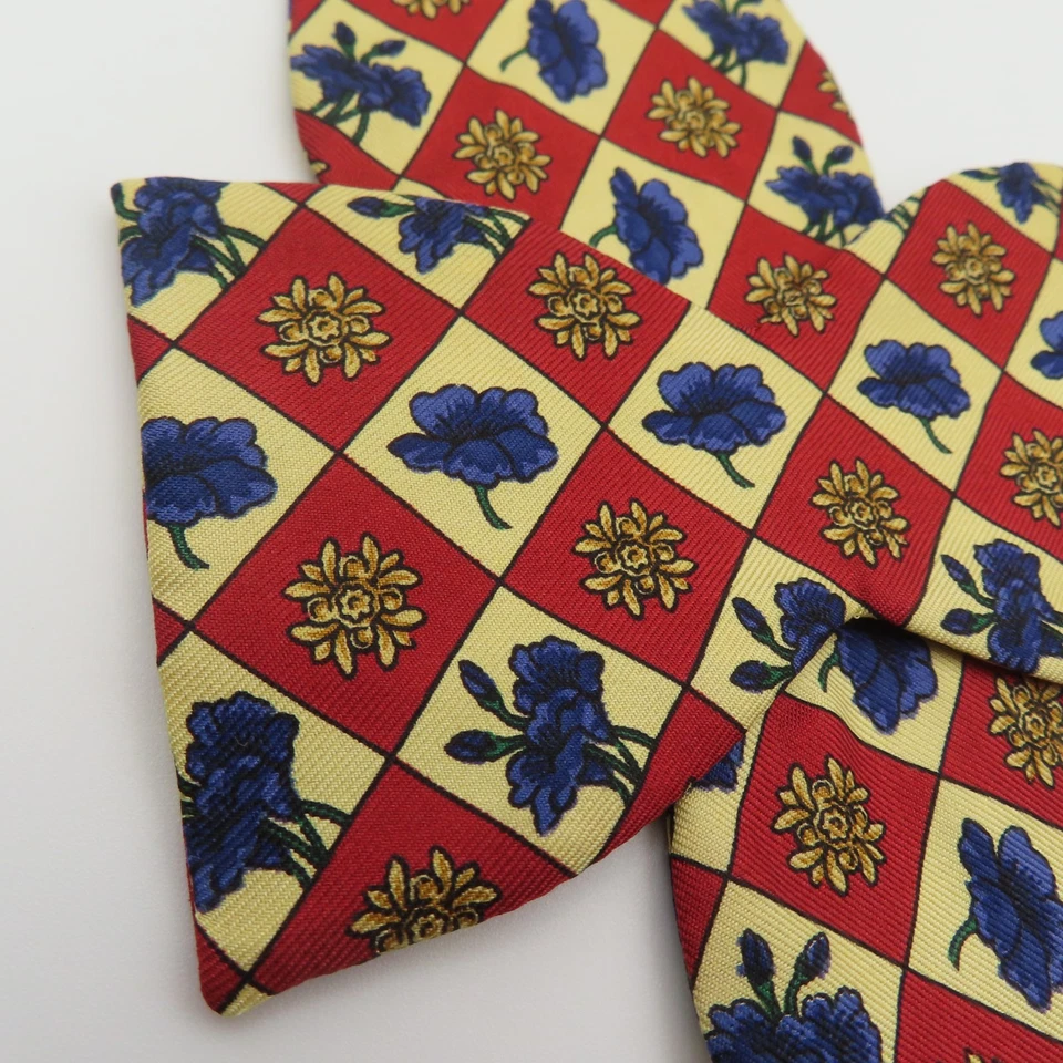 Pajarita Zanahoria & Gibbs Roja Azul Floral 2.5" Ancho Auto Corbata Seda EE. UU. Foto 2 de 4