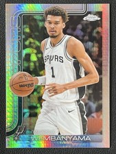 Victor Wembanyama 2025-26 Topps Chrome Prism Refractor Base #221 -XG5