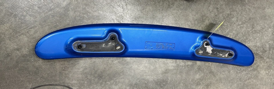2001 Ford Escort ZX2 deck lid SPOILER ONLY F8C6-6341680-AAW, BRIGHT BLUE 014592 Foto 2 de 4