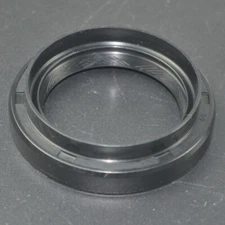 New Front Axle Right Drive Shaft Seal For Toyota Scion Lexus 90311-40038