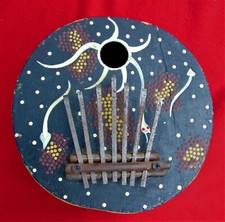 KALIMBA AFRICAN MUSICAL INSTRUMENT 7 KEYS QUALITY GOURD WOODEN TOP