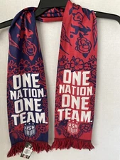 RUFFNECK NEW with Tags One Team One Nation USA - Women's Players Soccer Scarf