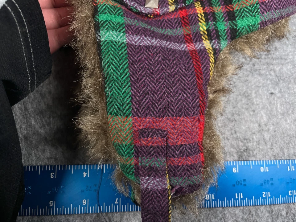 Gorro Trapper adulto talla única púrpura a cuadros lana mezcla de polietileno imitación piel oreja solapa Foto 2 de 4