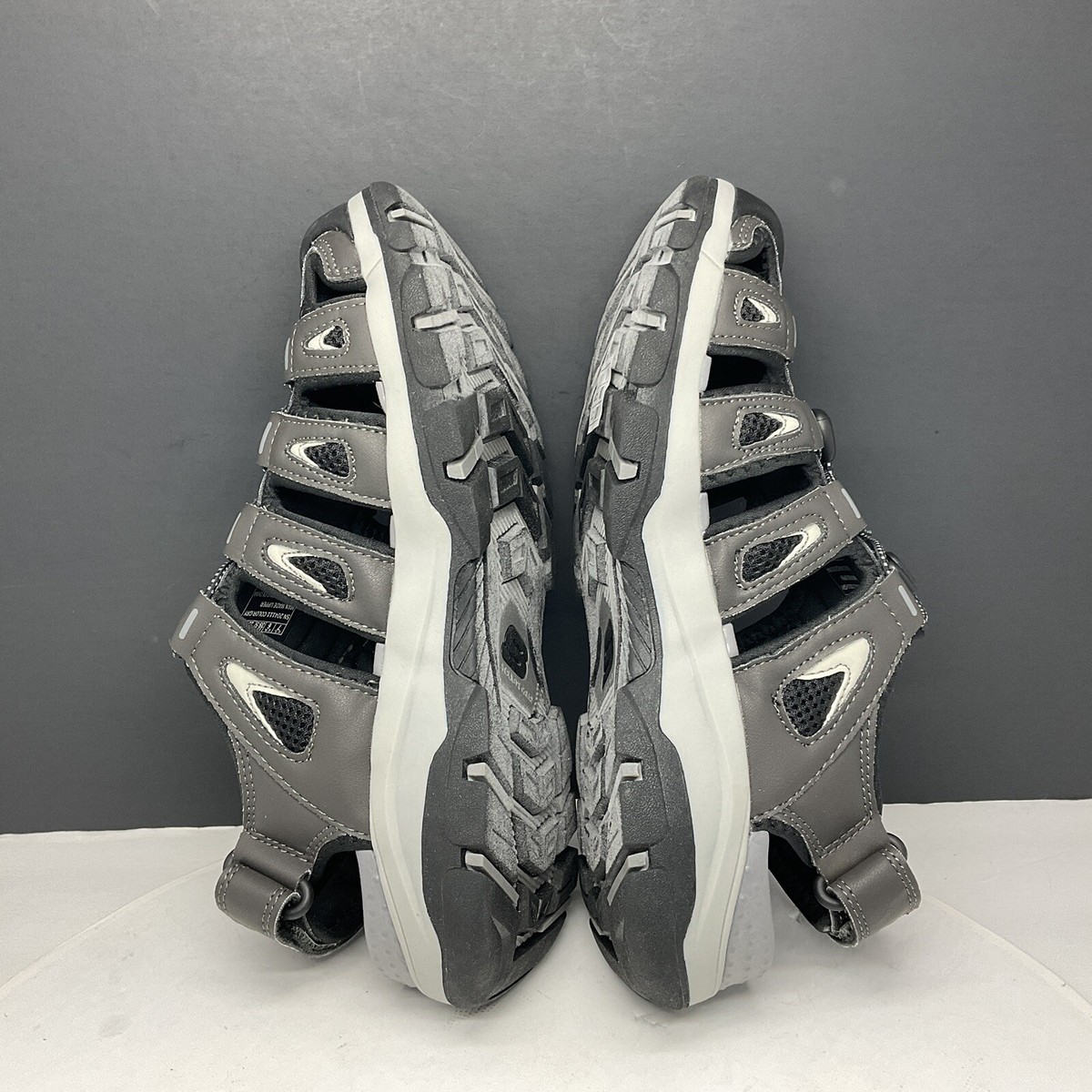 Skechers Relaxed Fit Men Grey Outseen Shoes Brand New Skechers Relaxed Fit Tresmen Outseen Sport Sandals Mens 7  main image 4