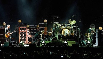 Mike McCready Jeff Ament Eddie Vedder Matt Cameron Stone Gossard o- Old Photo 3