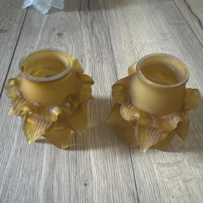 Lot de 2 Anciennes Tulipes Pétales de Rose Pâte de Verre pour Lustre Art Nouveau - Photo 1/4