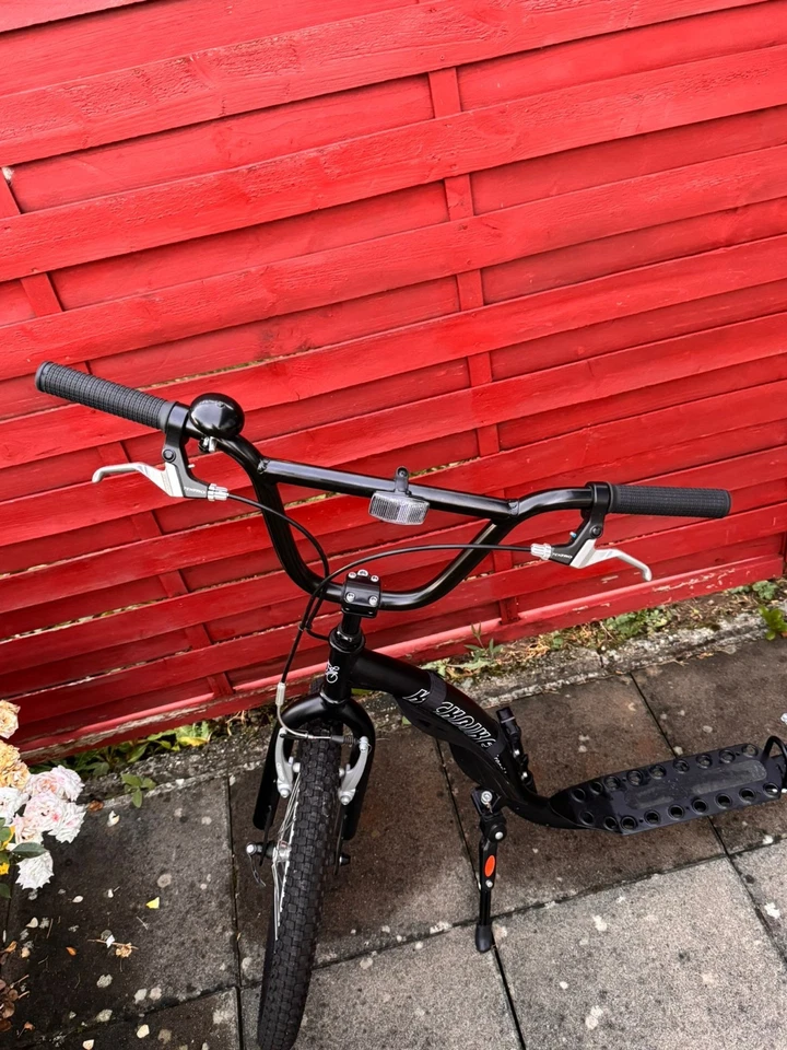 Kickbike Freeride G4 schwarz 20" 12" Tretroller Kids u. Erwachsene - Bild 3 von 4