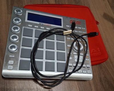 #ad Akai professional MPC STUDIO Silver w Box SDS $140.00