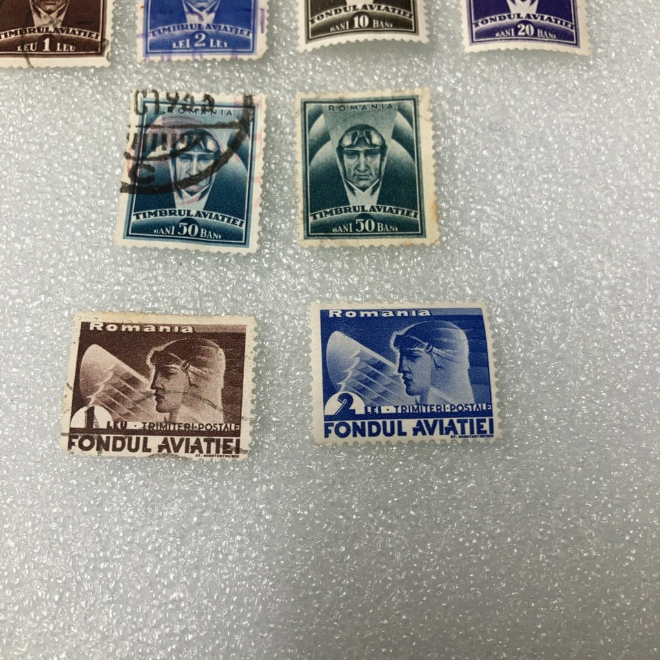 8 USED Romania Stamps: 6 Heads of Aviator AJ1658 1932 Stamps & 2 of 1936 Pilot. - Image 4 of 4