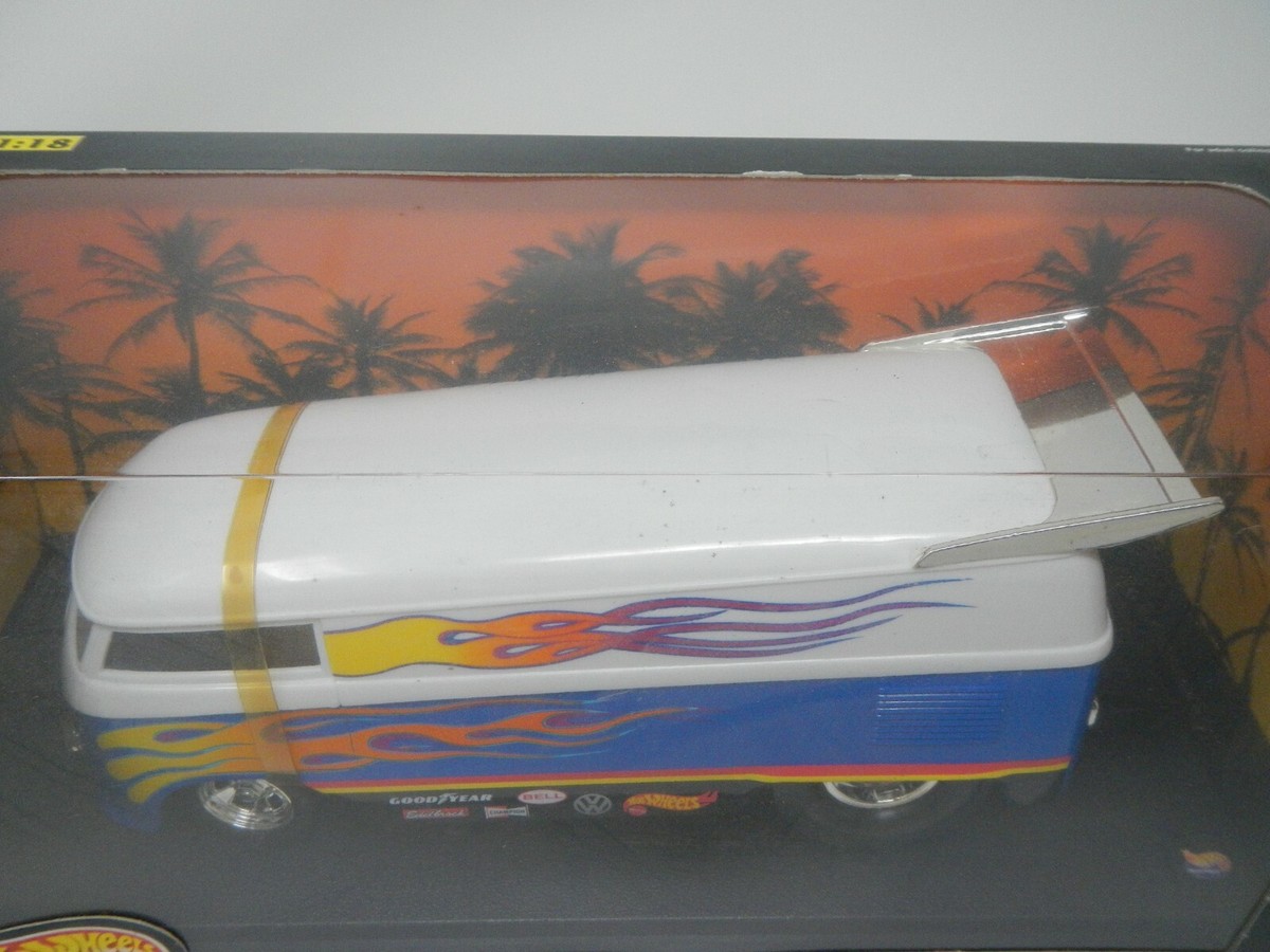 Hot Wheels Collectibles Customized VW Drag Bus 1:18 Scale (4