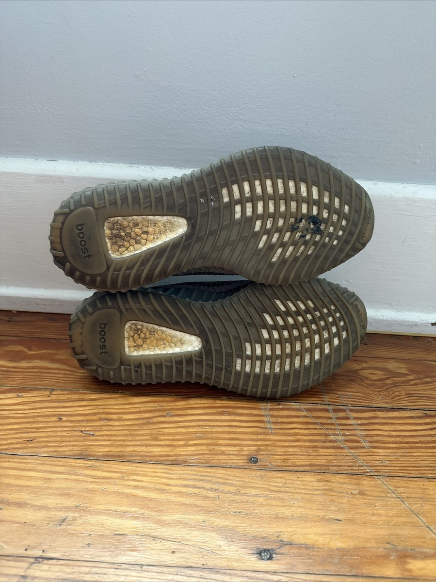 Size 10.5 - adidas Yeezy Boost 350 V2 Low Beluga Reflective GW1229 (no Box) adidas YEEZY Boost 350 V2 Beluga Reflective GW1229 Men main image 2