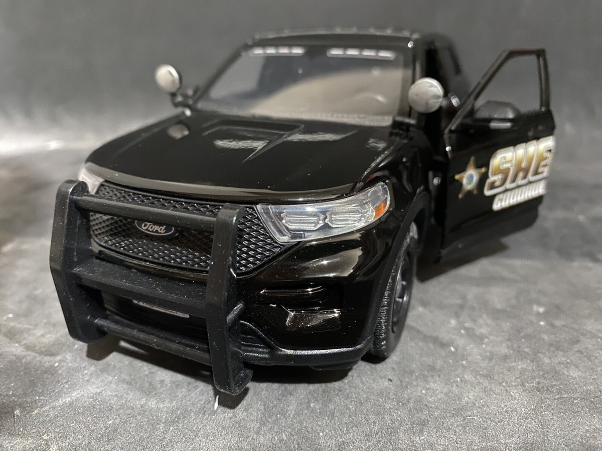 1/24 Scale Lake County Il Sheriff2022 Motormax Ford Explorer Waterslide Decals