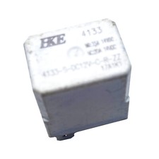 1PC HKE 4133-S-DC12V-C-R-ZZ 12VDC White Power Relay 5Pins Used