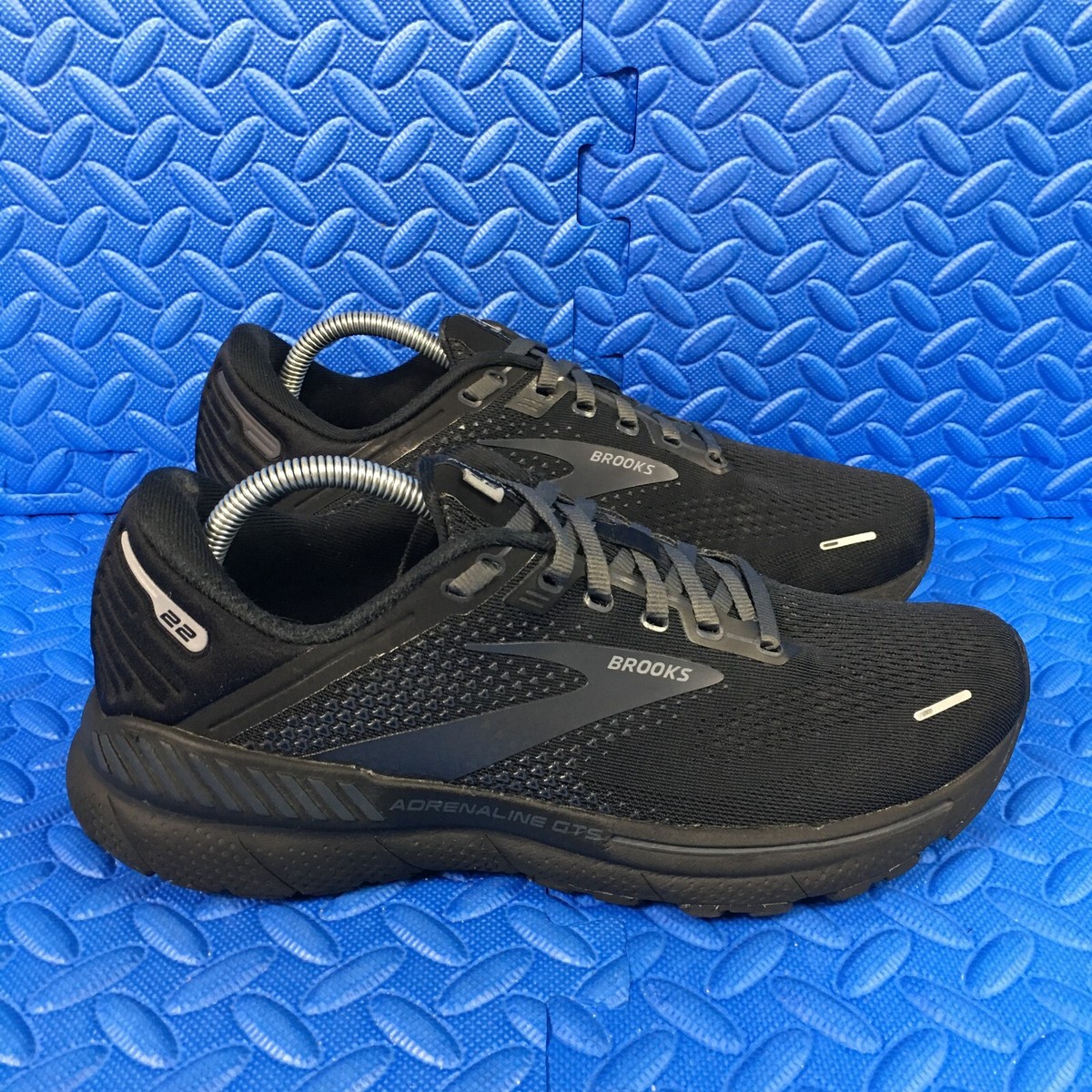 Brooks Adrenaline GTS 22 Womens Running Shoes Black Athletic