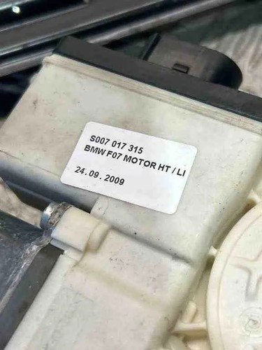 BMW 5 Gran Turismo F07 Lève-vitre Porte Arrière Gauche E007017101 3.00 32455645 - Zdjęcie 5 z 5