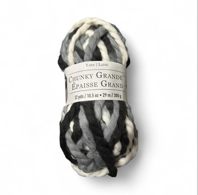 Loops & Threads Chunky Grande, Twist Yarn, 10.5 Oz, Blk, White, Grey