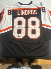 ERIC LINDROS Signed Philadelphia Flyers Custom Jersey XL JSA Autograph HOF 16