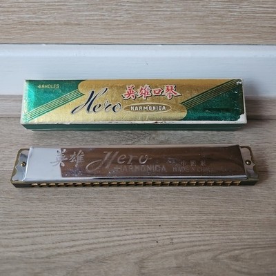 Vintage Chinesische Mundharmonika Held 48 Loch Metall auf Holzrahmen OVP
