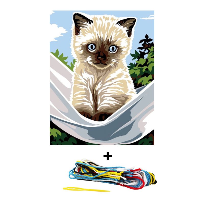 Kit canevas chaton siamois Margot, l'atelier broderie relaxant chez soi