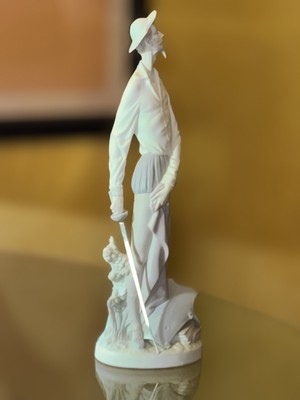 Lladro #4854 Don Quixote Standing Up w/ Sword (Matte) -STUNNING