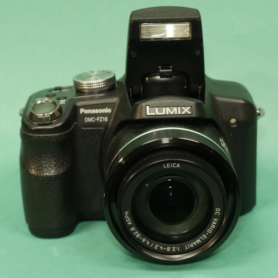 Panasonic Lumix DMC-FZ18, photo 2 of 5