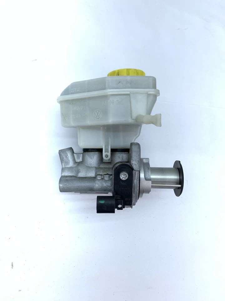Volkswagen Touareg 2011-2017 cilindro maestro de refuerzo de freno con depósito OEM Foto 3 de 4