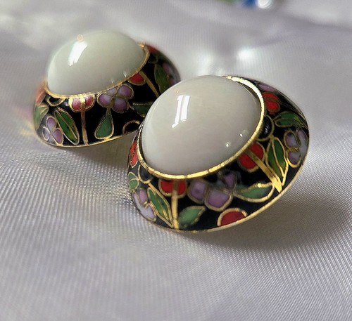 Vintage Cloisonne Enamel & Floral Design Painted Gold Tone Post Earrings 3 Pairs - Picture 3 of 10