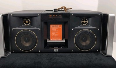 Altec Lansing imt800 Digital Boombox TESTED W/ Power Cord & Remote Iphone Ipod